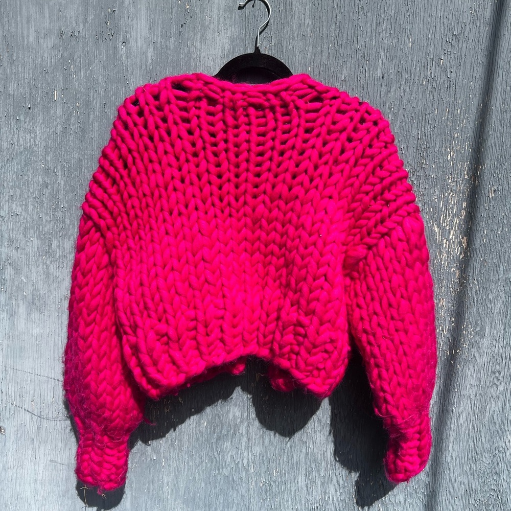 Chunky Knit Pink Sweater - Picture 3 of 5